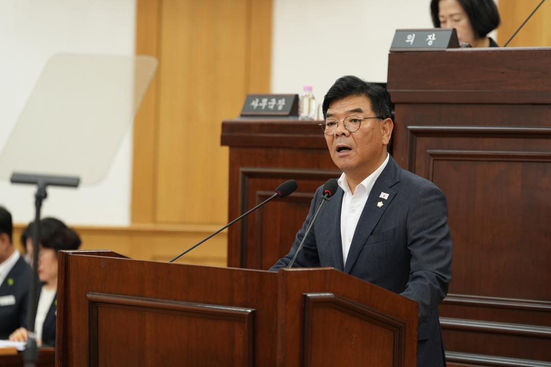 '제272회 경산시의회 임시회 제2차 본회의' 게시글의 사진(2) 'DSC08694.JPG'