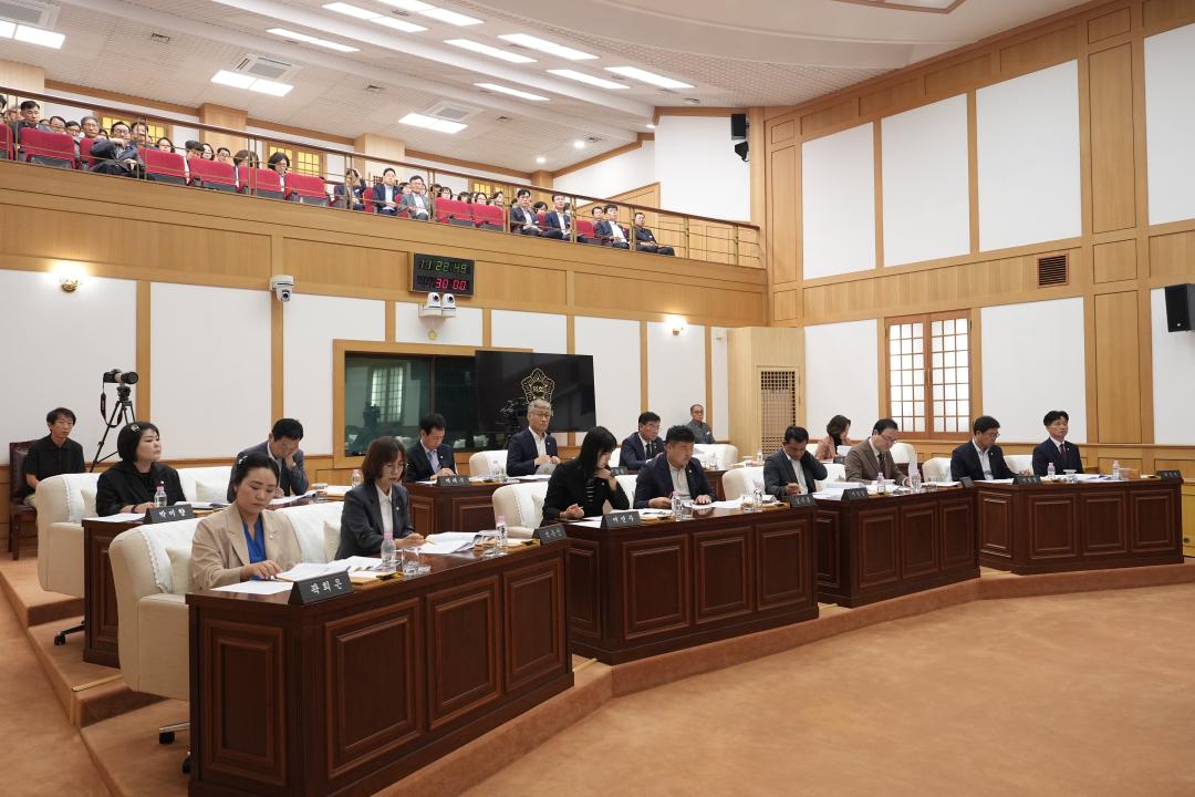 '제273회 경산시의회 정례회 제2차 본회의' 게시글의 사진(3) 'DSC06931.JPG'