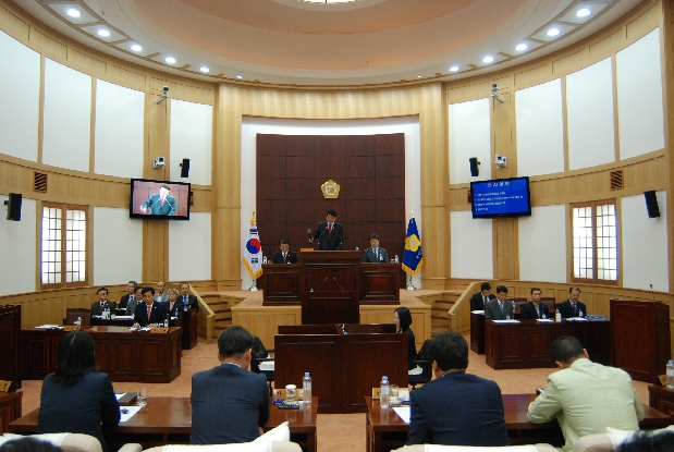 제176회 경산시의회 임시회 개회