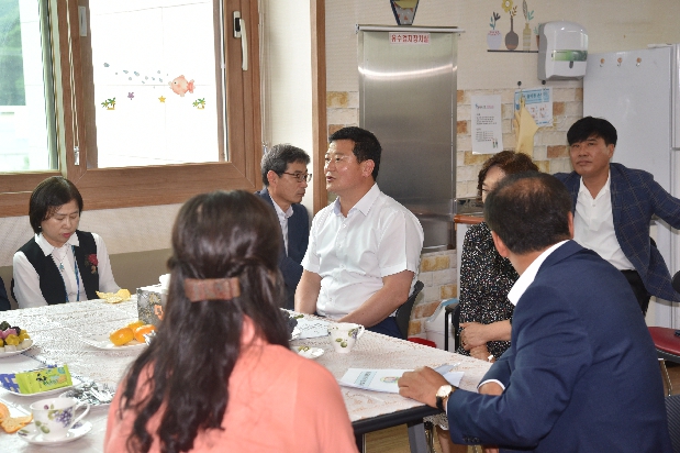 경산시의회, 추석맞아 사회복지시설 방문 