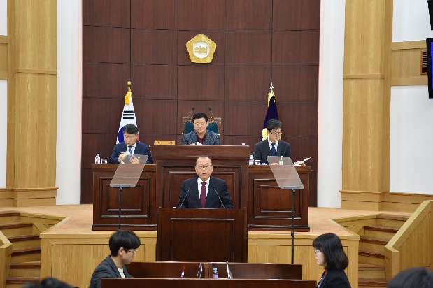  제214회 경산시의회 제2차 정례회 폐회
