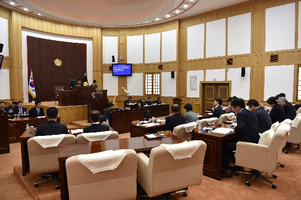 제215회 경산시의회 임시회 제1차 본회의 개회 