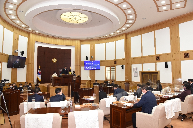제243회 경산시의회 임시회 폐회