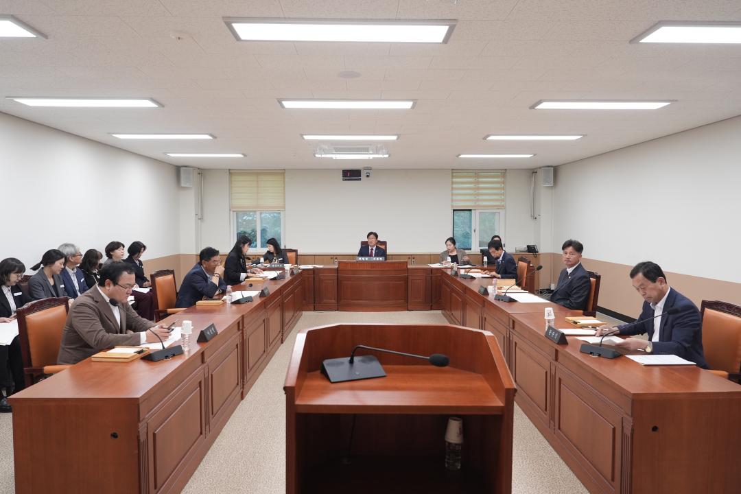 제273회 경산시의회 정례회 폐회중 운영위원회