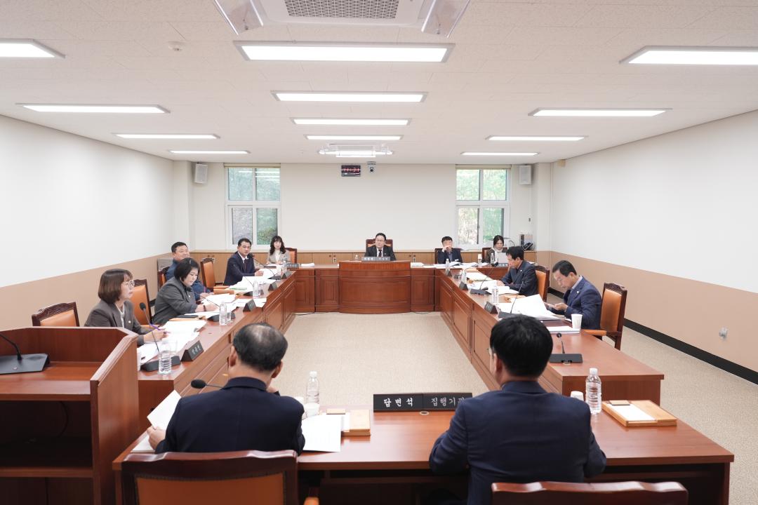 경산시의회 제274회 임시회 산업건설위원회 회의 (10.23)